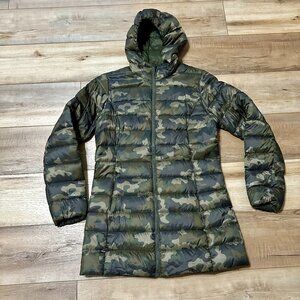 Eddie Bauer Microlight Down Hooded Parka – Camouflage – Size S – NWOT
